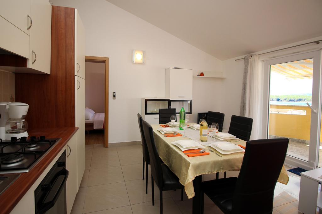 Apartments Koritnik Punat Exterior foto