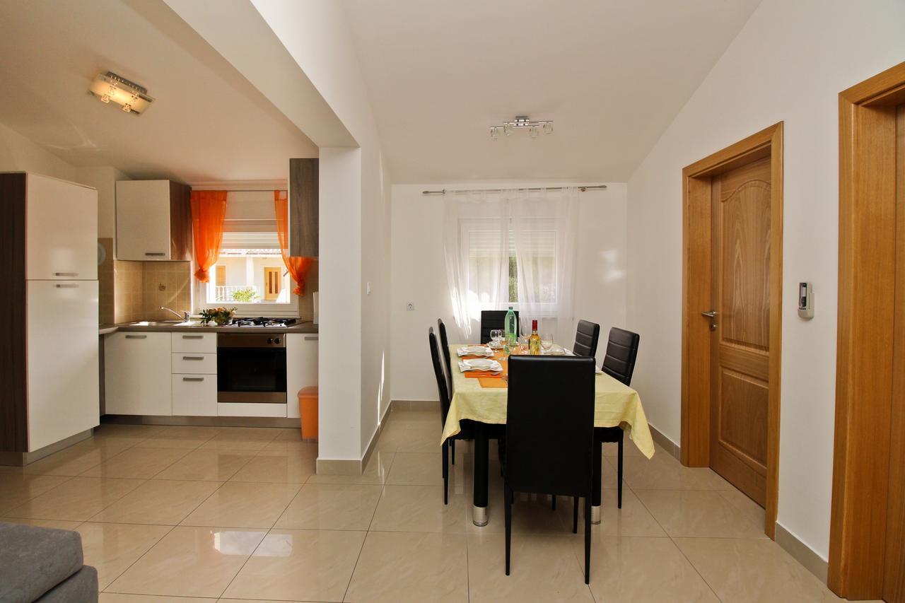 Apartments Koritnik Punat Exterior foto