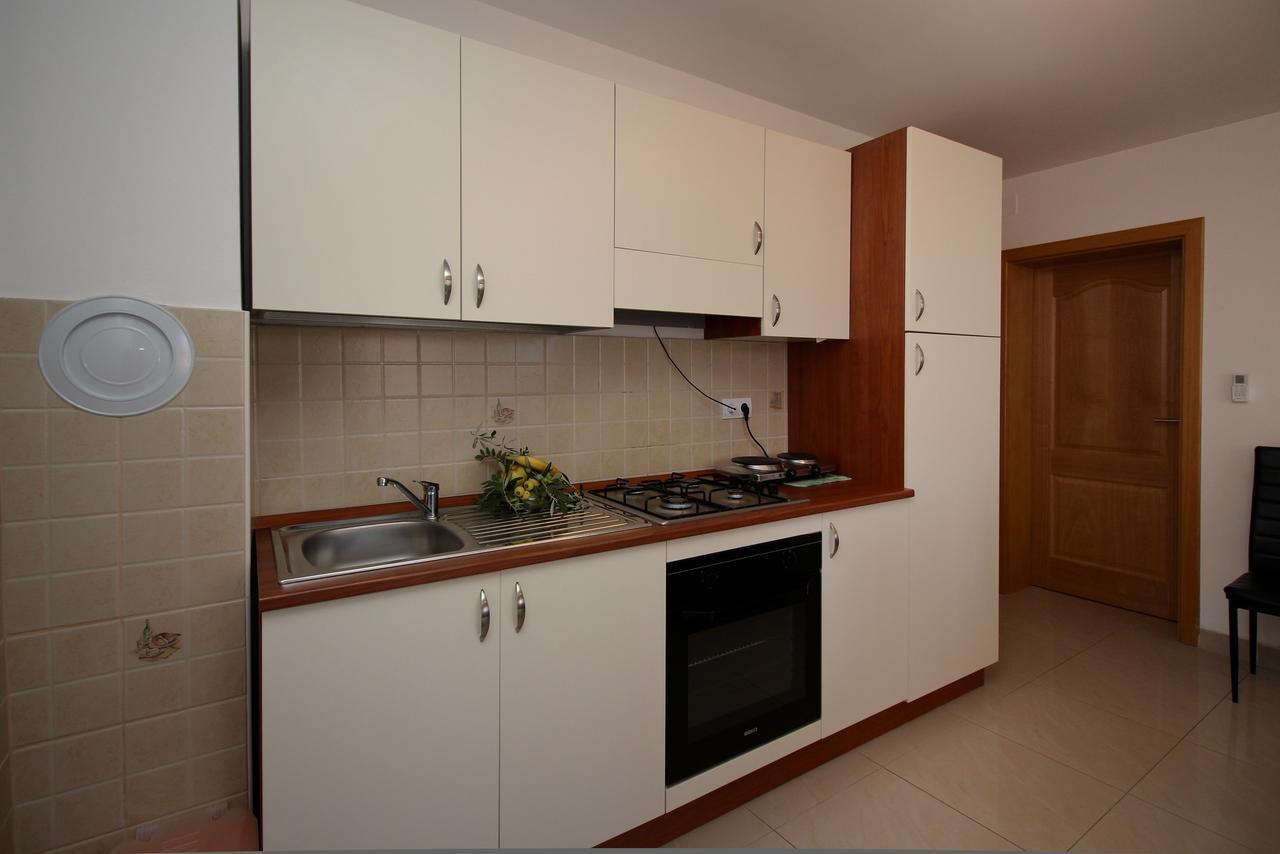 Apartments Koritnik Punat Exterior foto